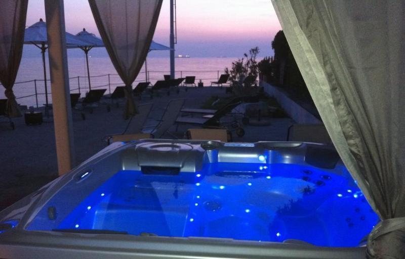 Tre Merli Beach Hotel Trieste Exterior photo